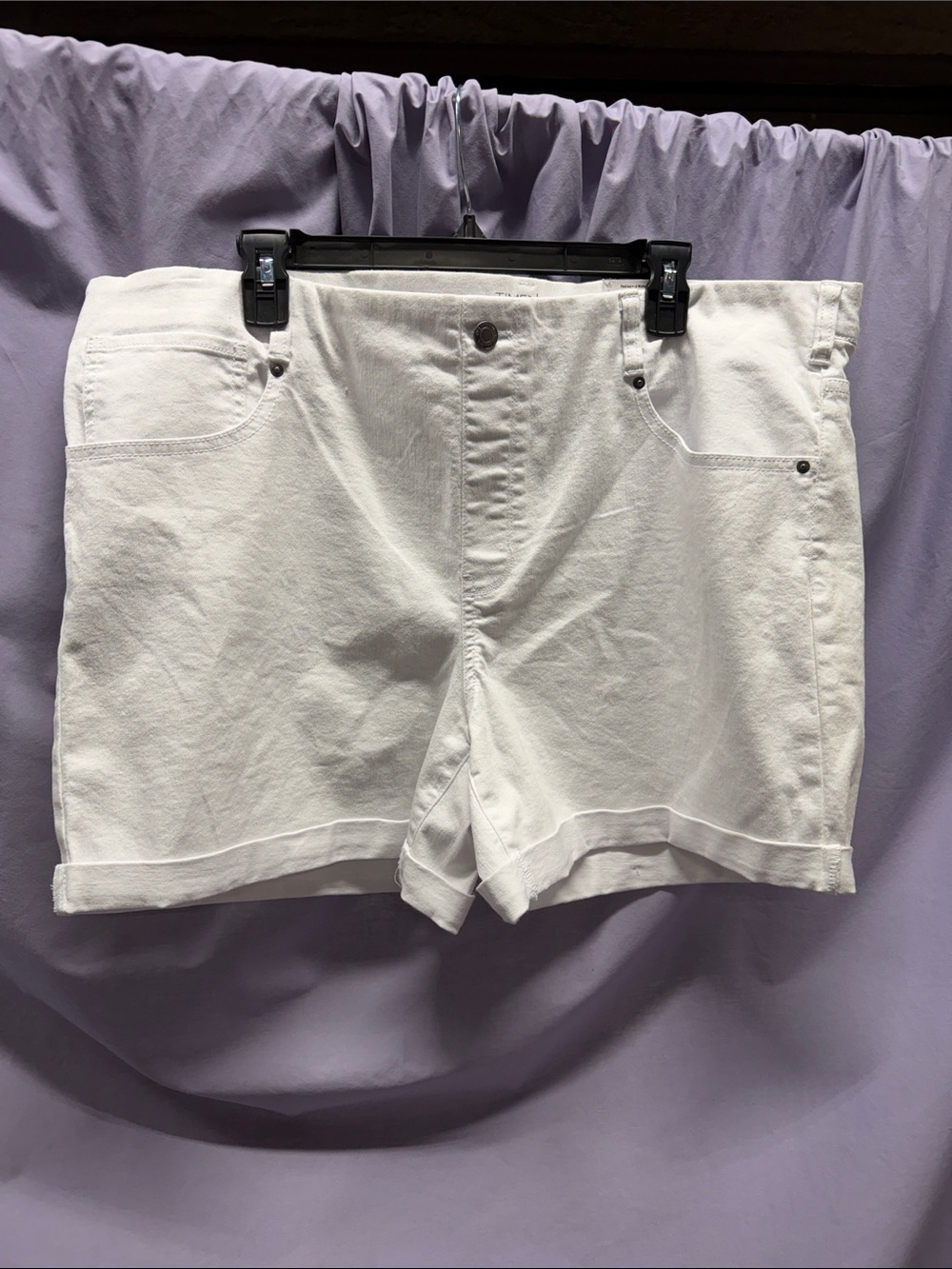 Time and Tru White Women's Jean Shorts
